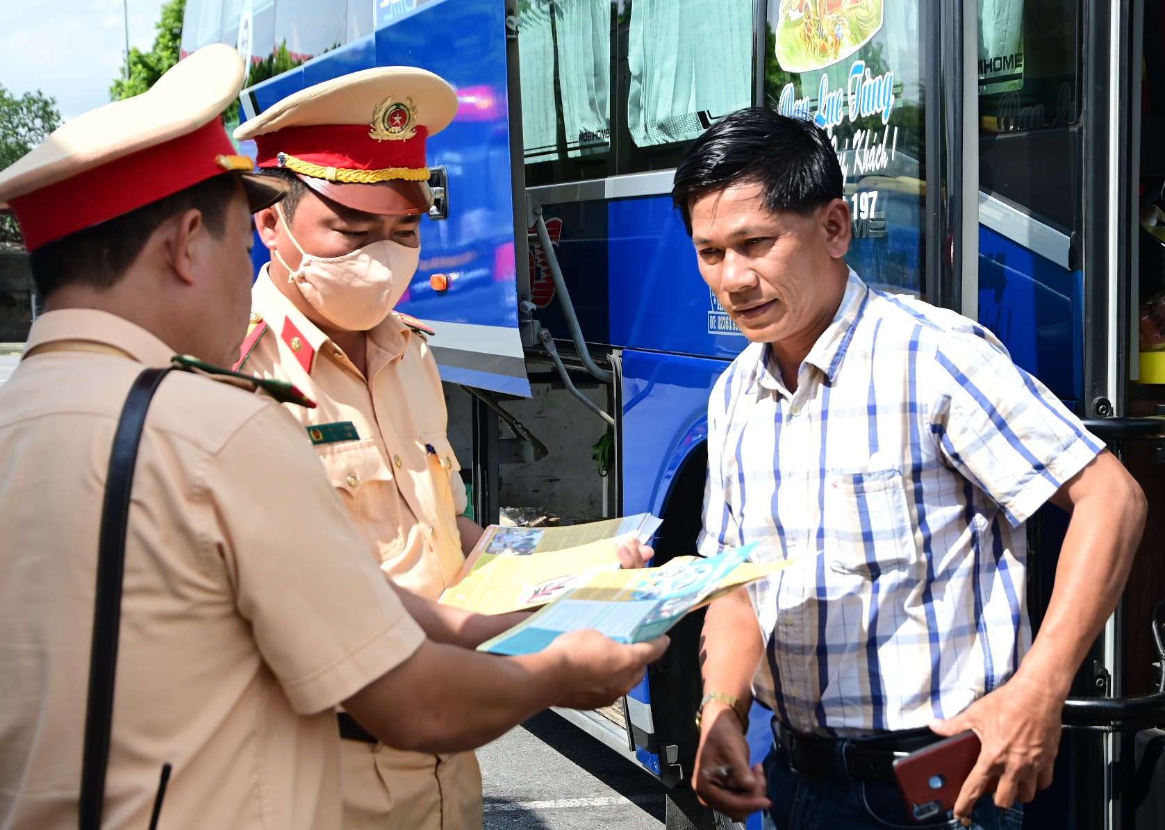 Phòng Cảnh sát giao thông: Đăng ký phương tiện qua Cổng dịch vụ công trực tuyến đạt 95,16%